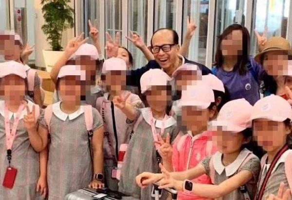 日本旅行团中国火车相撞日本旅行团遭遇中国火车相撞事件，深度分析与启示